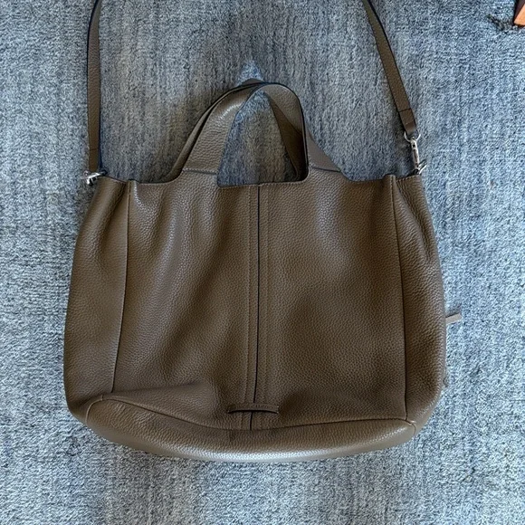 Vince Camuto pebble leather bag - Picture 3 of 6